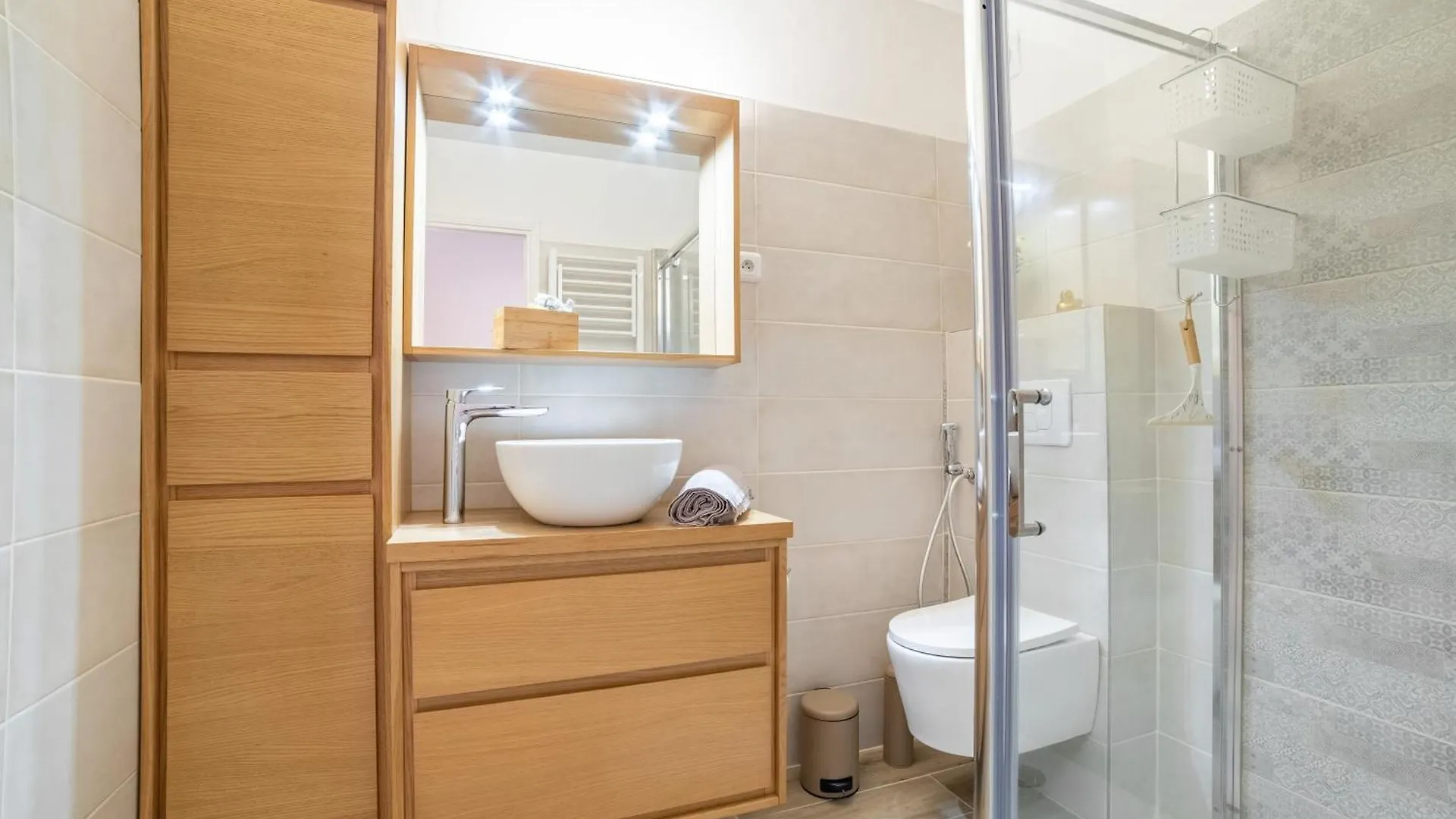 アパート Idealement Situe Studio Eco-Responsable Classe 3* ロクブリュヌ＝カップ＝マルタン フランス
